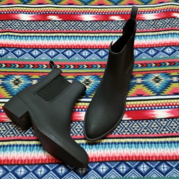 ❌SOLD❌JEFFREY CAMPBELL Rain Boots - Picture 2 of 5